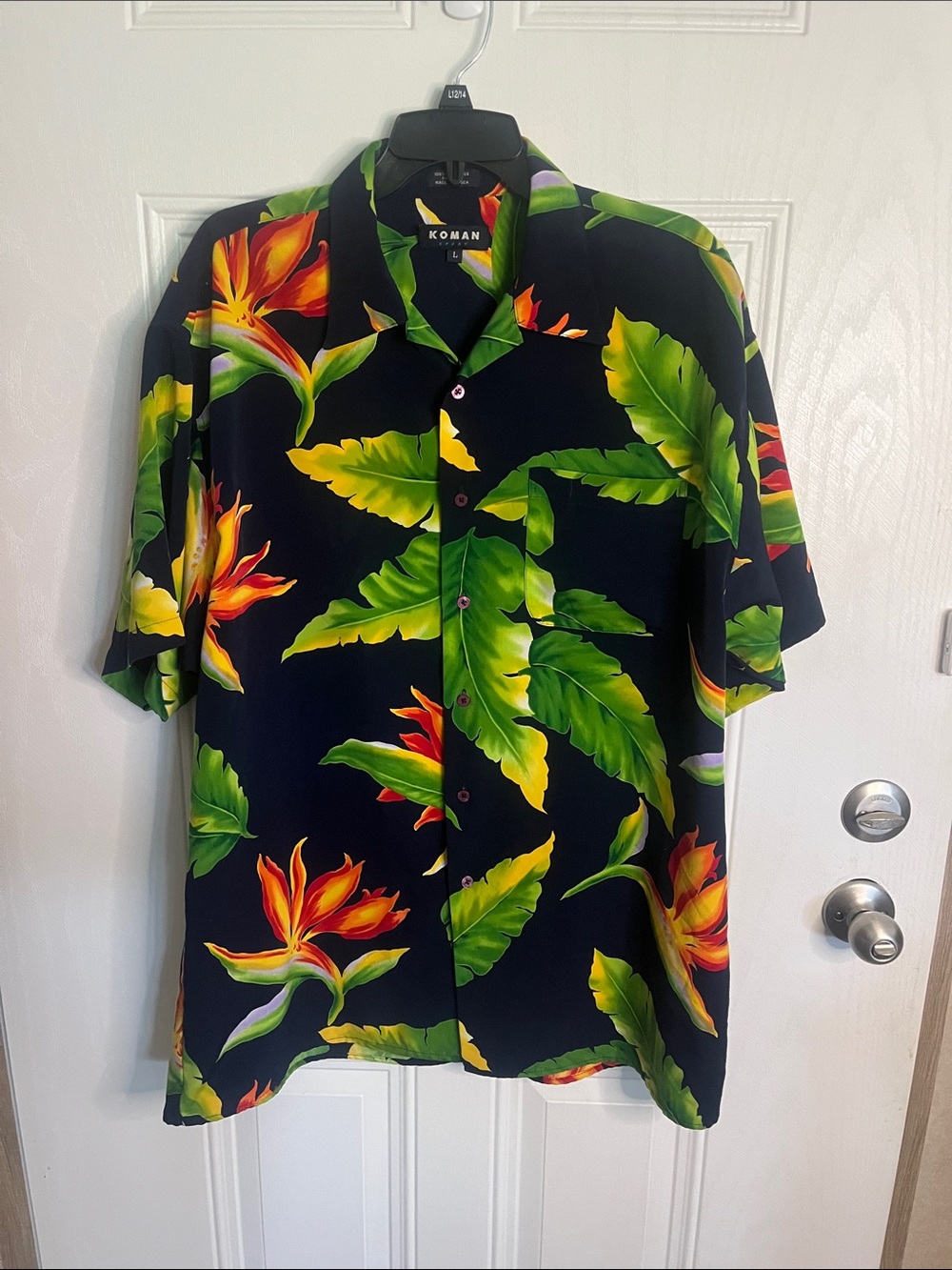 Koman Men’s Black Tropical Floral Button-Down Shirt Size L